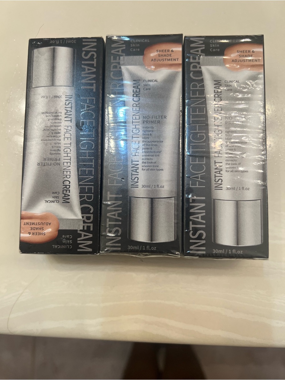Instant Face Tightener Cream - Silver (Shade Adjustment)